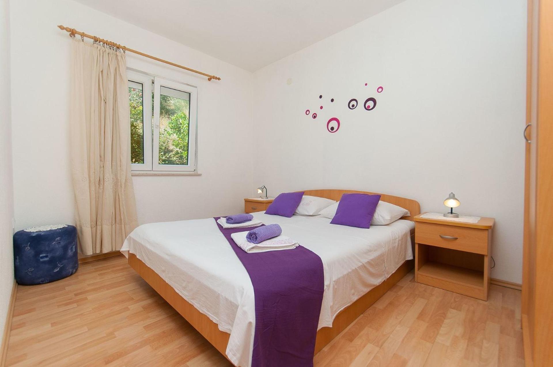 Apartment Franka *