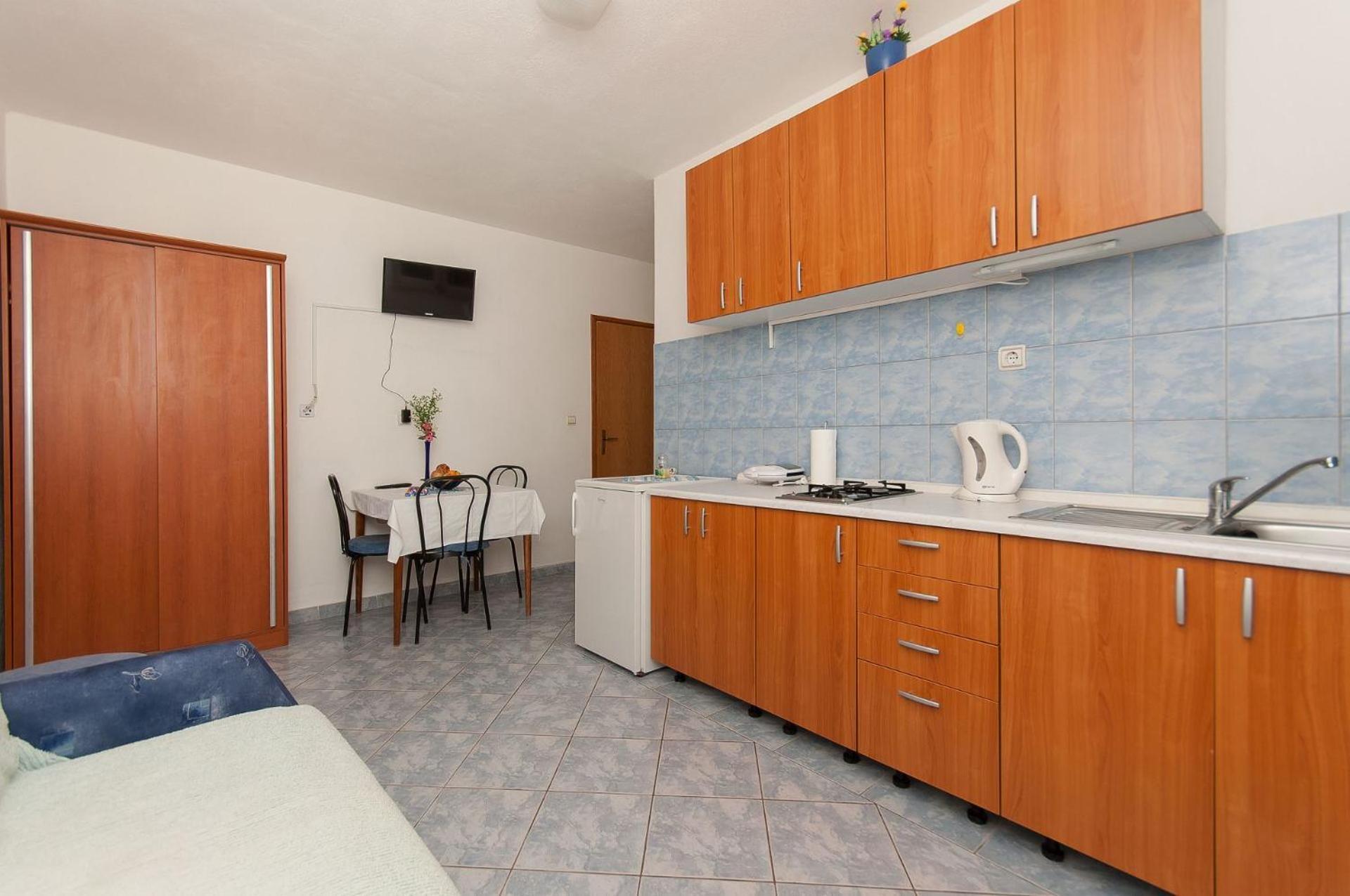 Franka Apartment Stanici